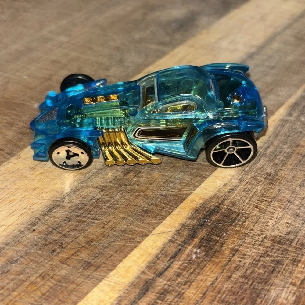 Burl-Esque hot wheels